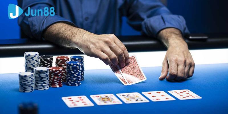 Thuật Ngữ Poker - Những Thông Tin Cơ Bản Mà Bạn Cần Biết